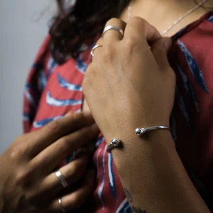 SarahBijoux Ball Bracelet