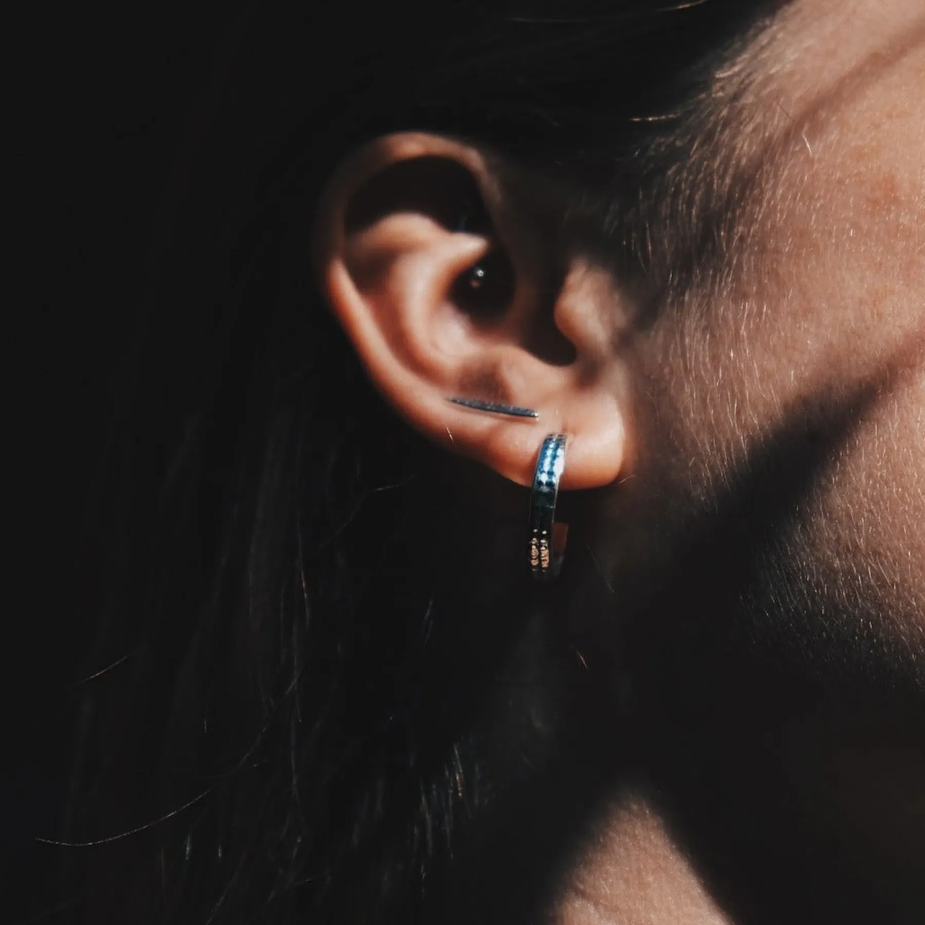 fossil_gold_vermeil_hoops_1.webp SarahBijoux Fossil Gold vermeil Hoops