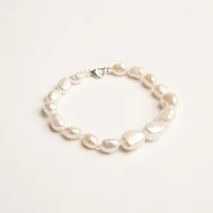 SarahBijoux Freshwater Pearl Bracelet