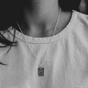 SarahBijoux Hindi Necklace