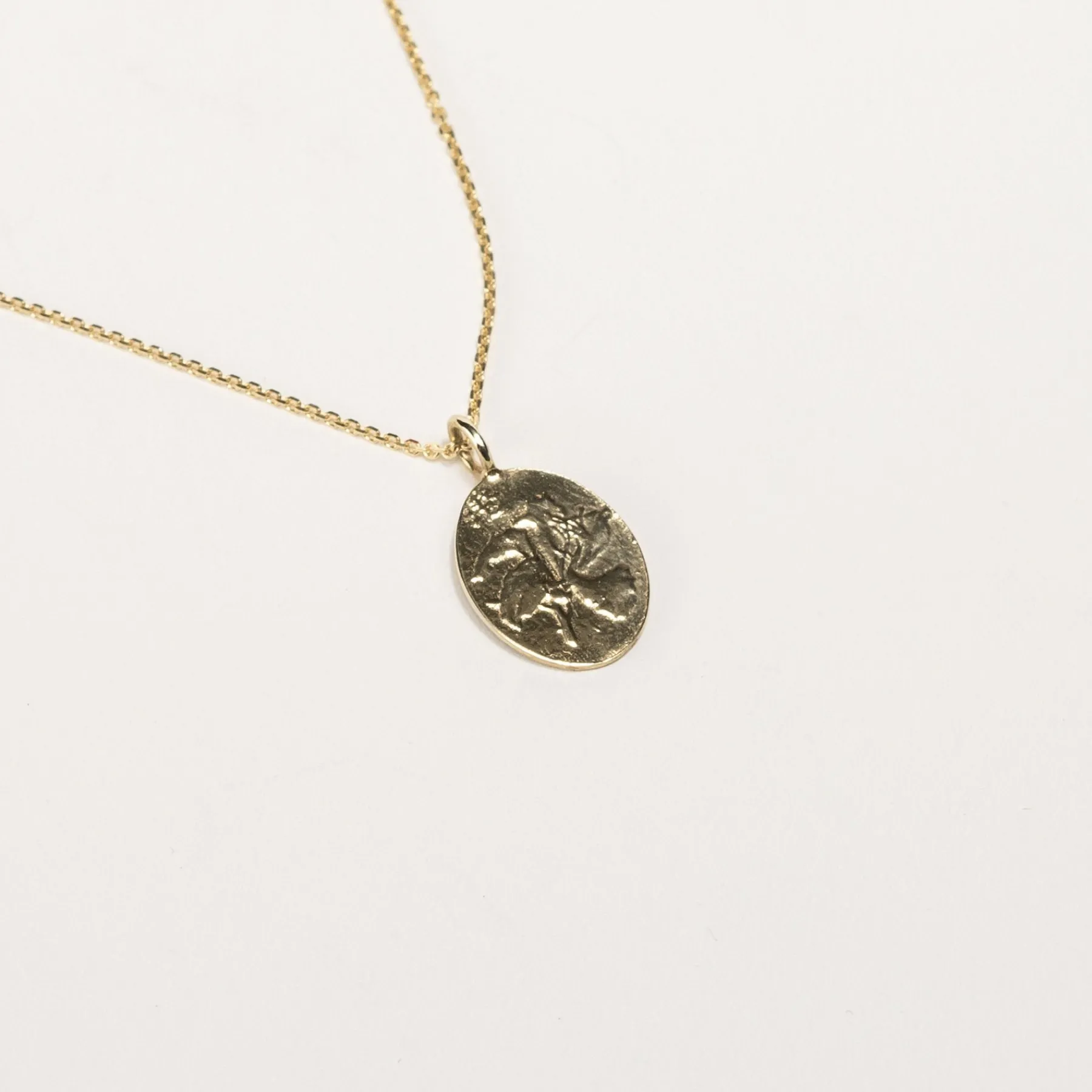 hong_kong_gold_necklace_0.webp SarahBijoux Hong Kong Gold Necklace
