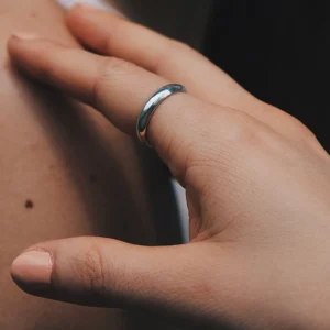 SarahBijoux Large Half Round Gold Ring