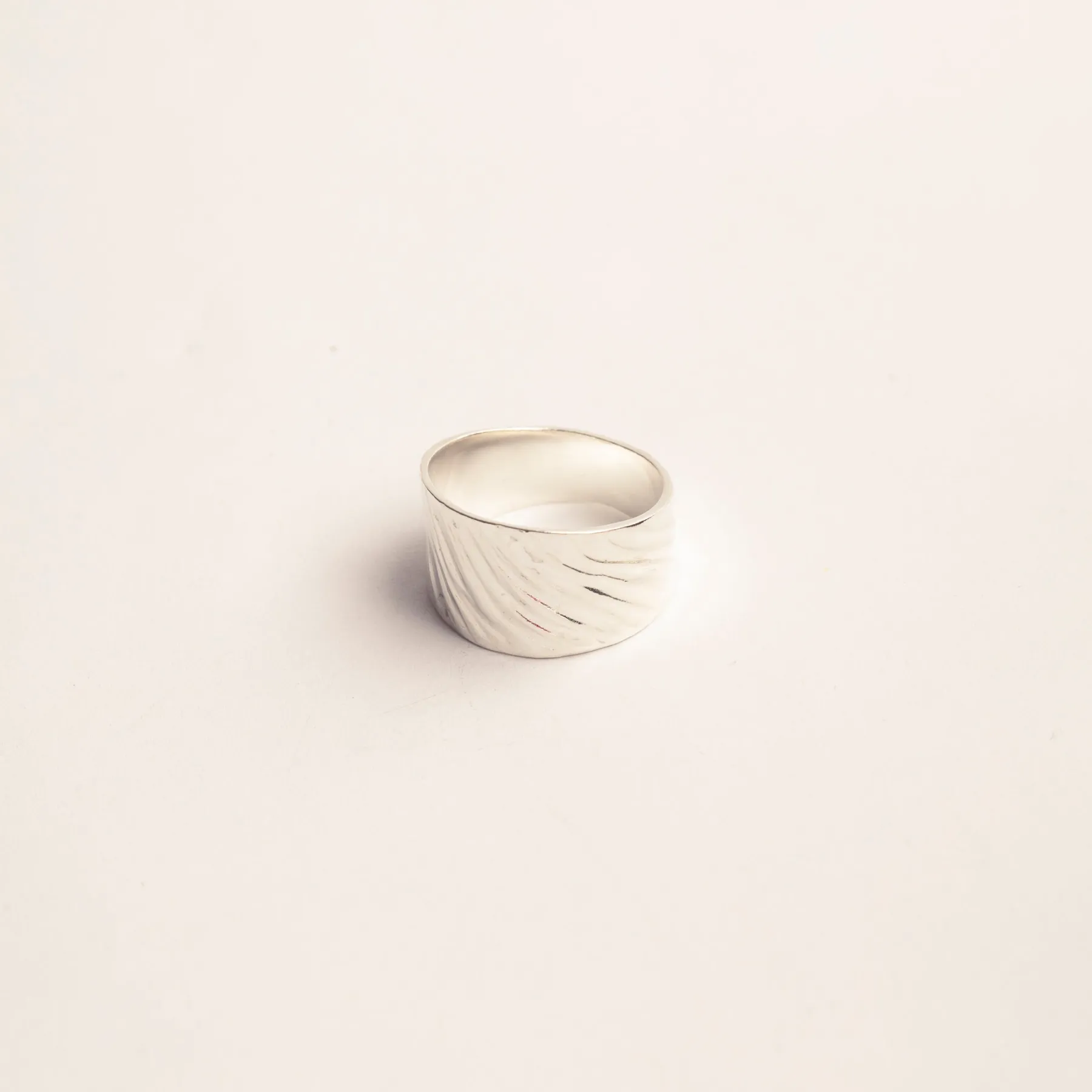 lava_ring_0.webp SarahBijoux Lava Ring