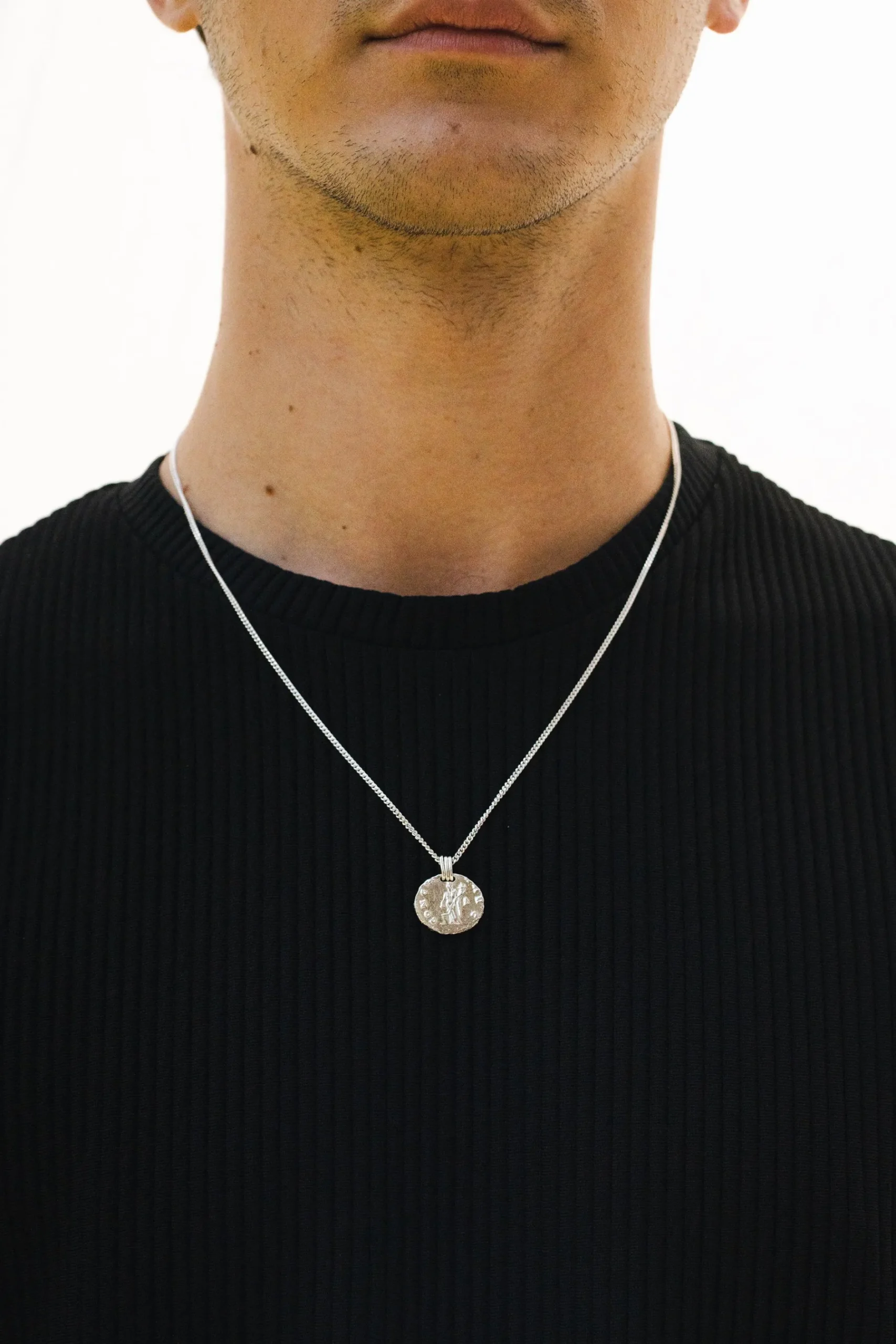 mediterranean_necklace_3.webp SarahBijoux Mediterranean Necklace