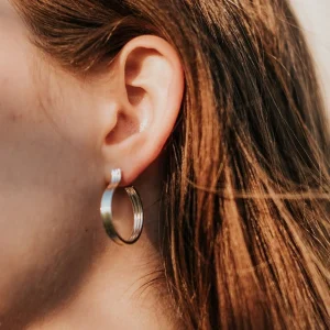 SarahBijoux Medium Triplet Hoops