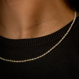 SarahBijoux Mini Freshwater Pearl Necklace