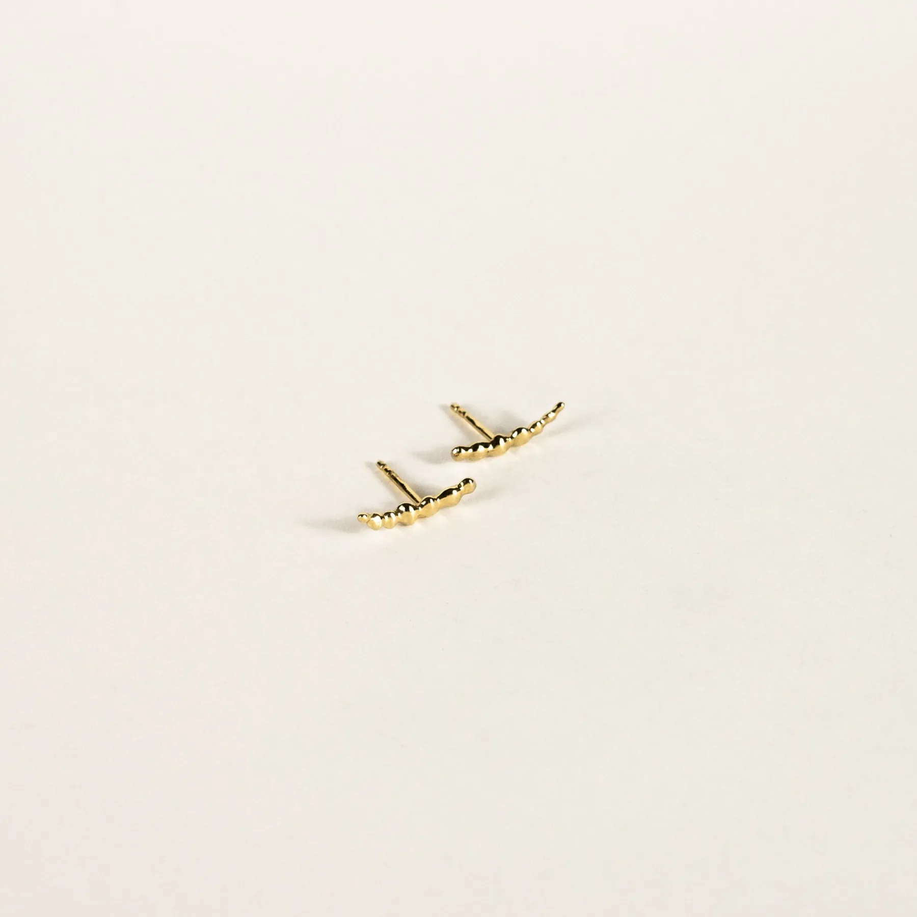 nema_gold_vermeil_studs_0.webp SarahBijoux Nema Gold Vermeil Studs