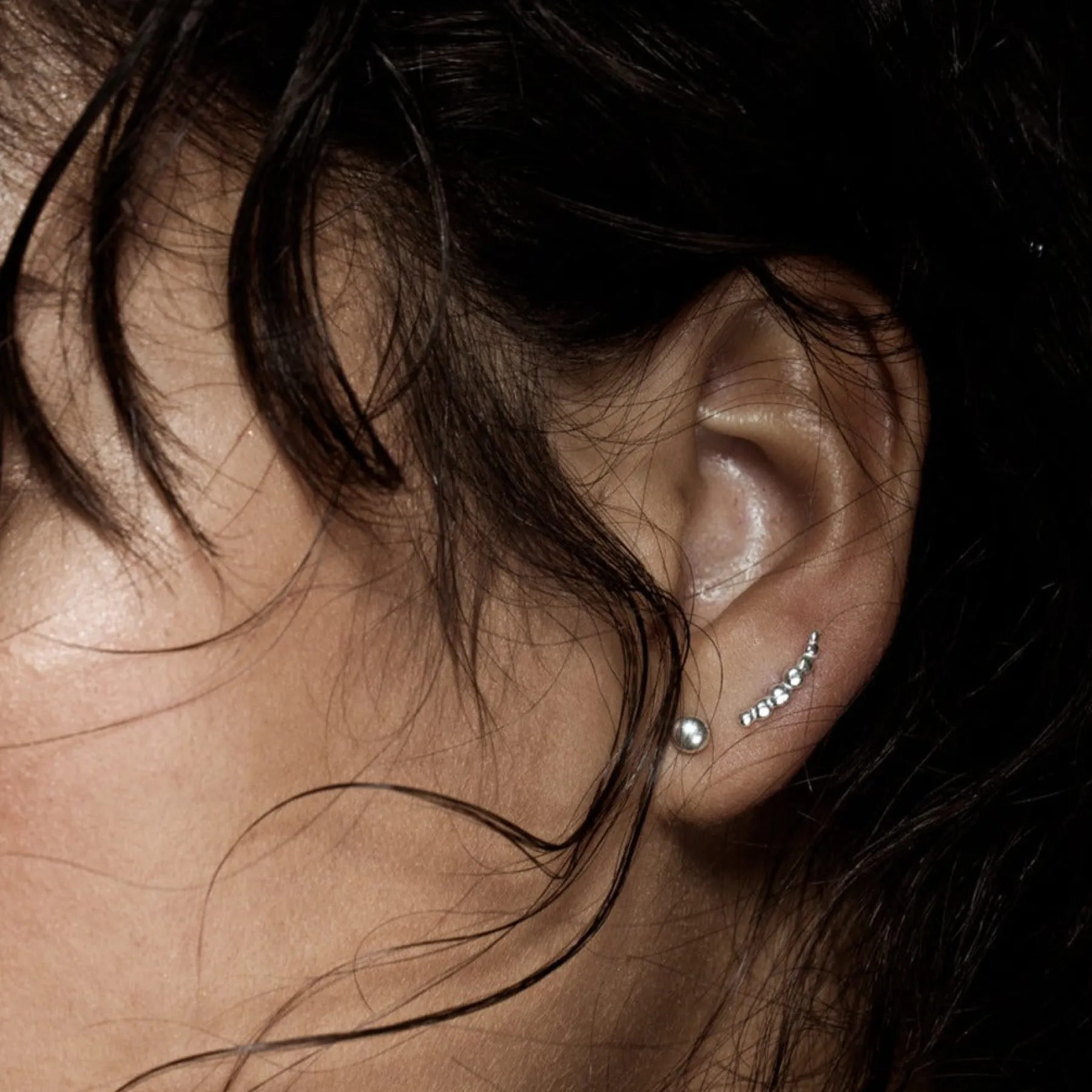 nema_studs_1.webp SarahBijoux Nema Studs
