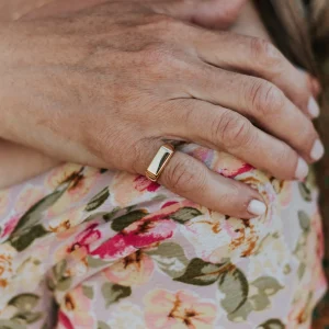 SarahBijoux Rectangular Gold Ring