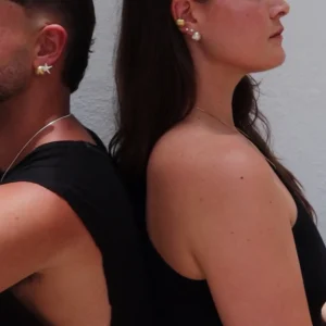 SarahBijoux Shell Studs