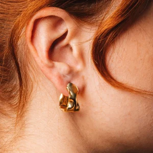SarahBijoux Small Crisp Gold Vermeil Hoops