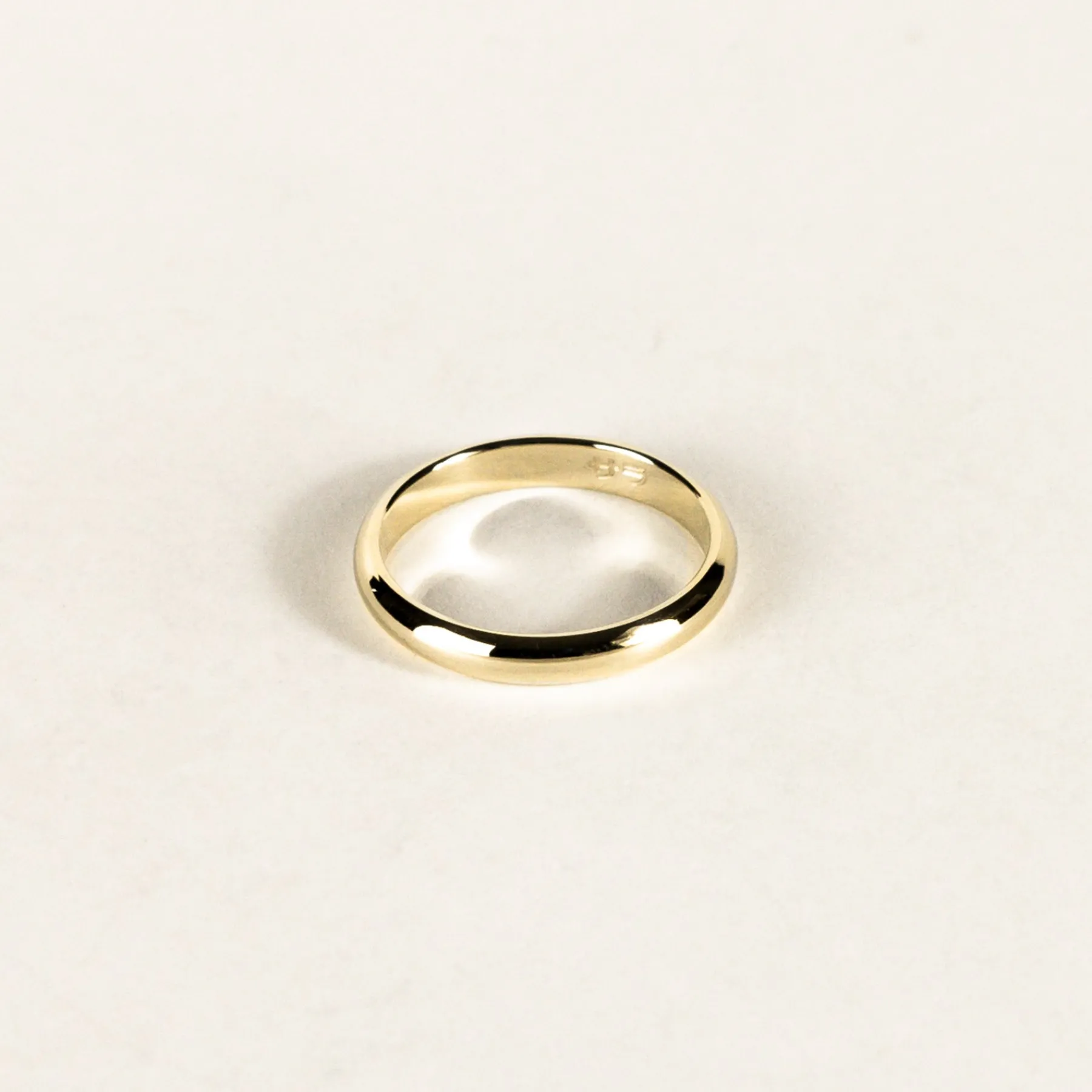 small_half_round_gold_ring_0.webp SarahBijoux Small Half Round Gold Ring